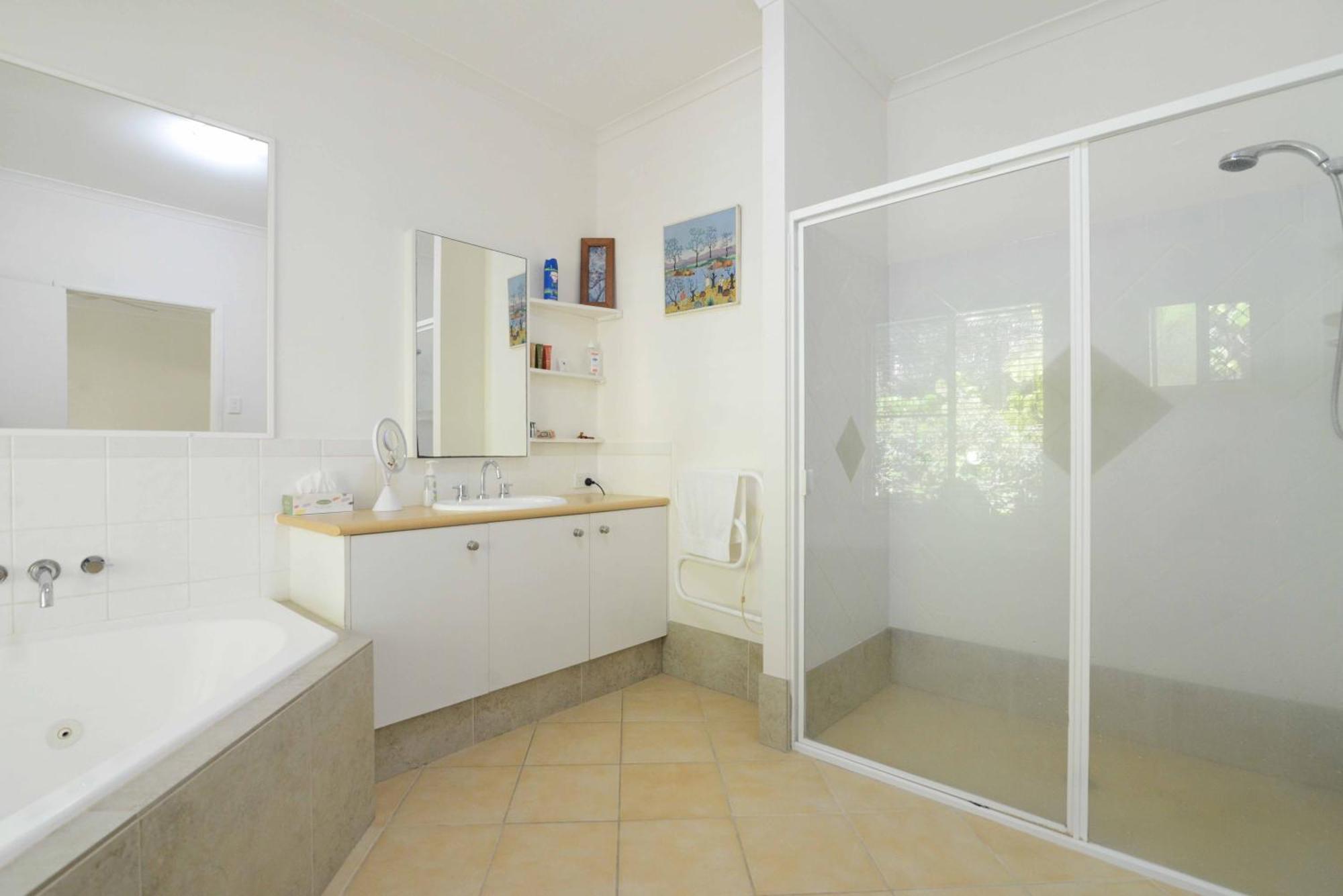 Howie'S Place Noosa Noosaville Kültér fotó