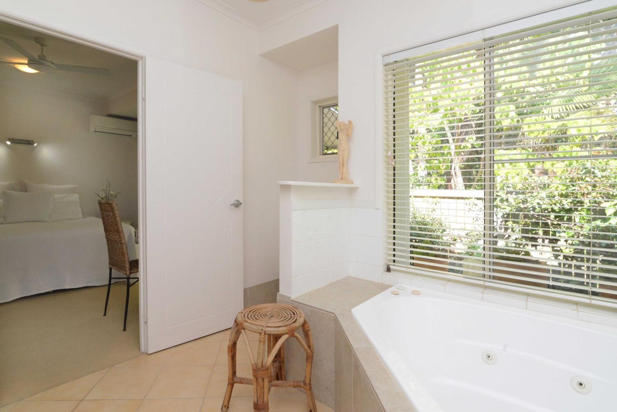 Howie'S Place Noosa Noosaville Kültér fotó