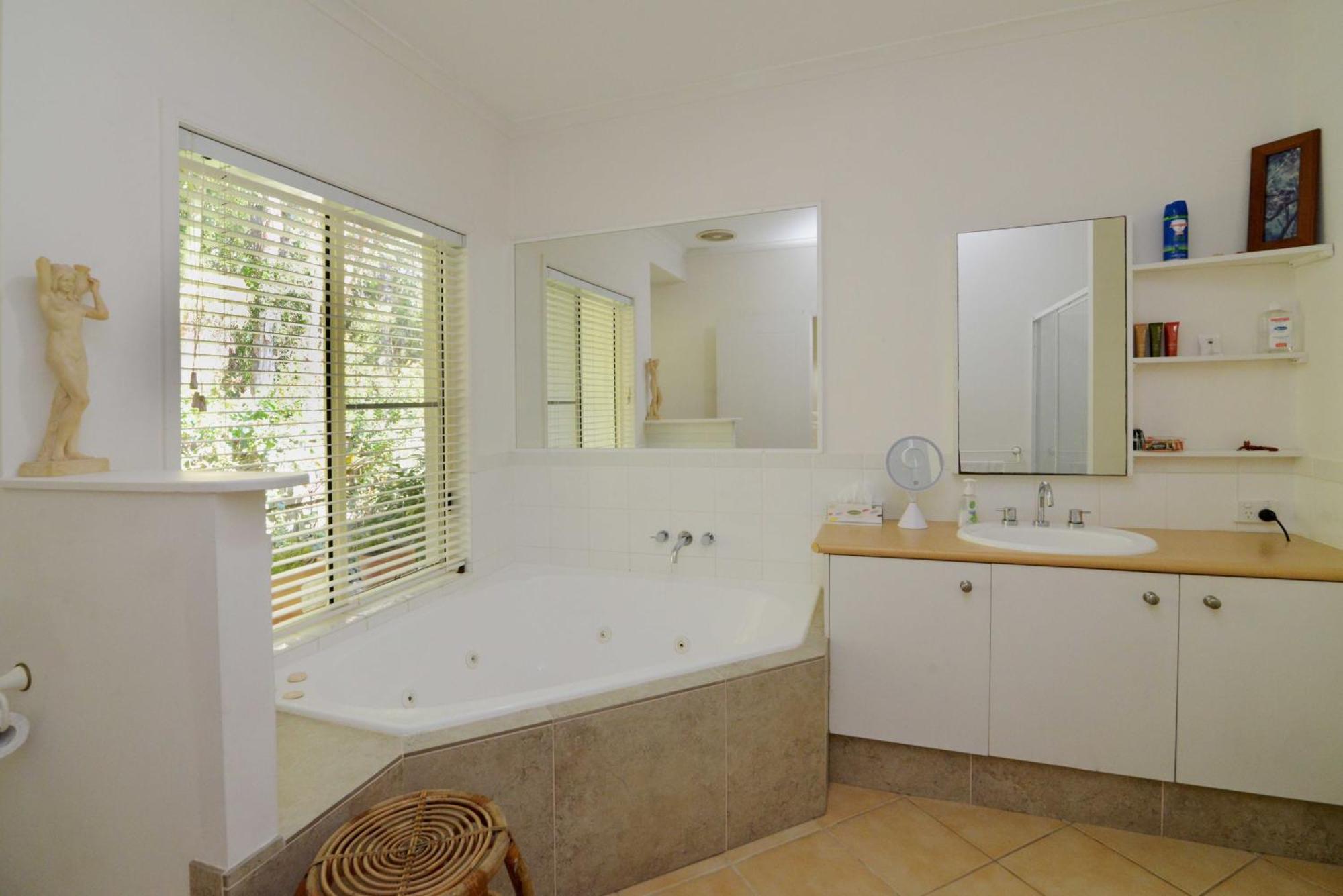 Howie'S Place Noosa Noosaville Kültér fotó